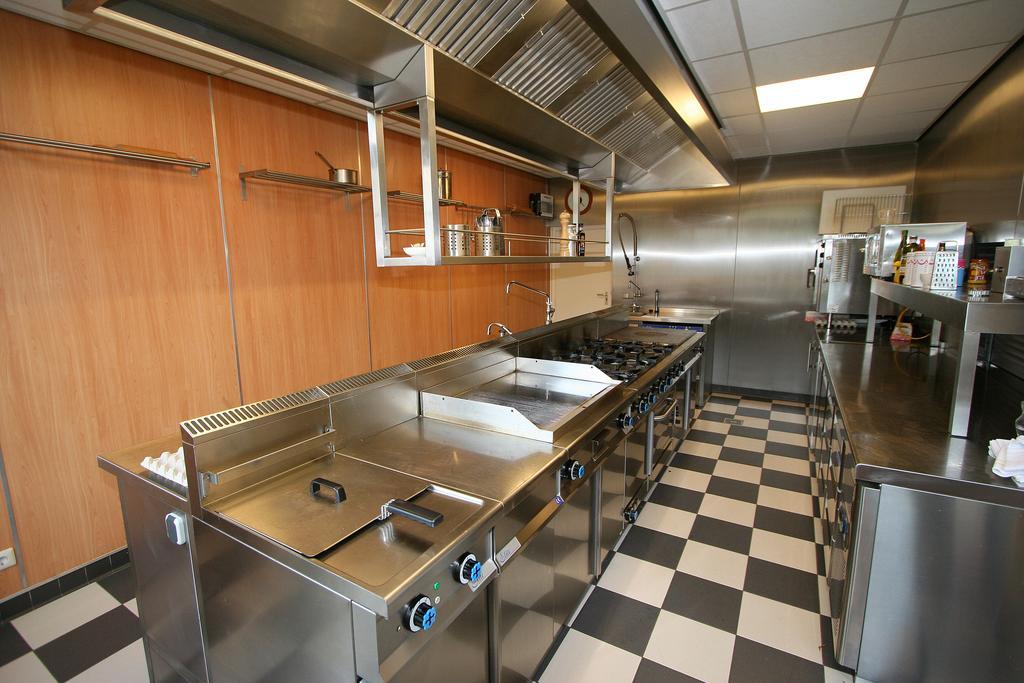 Oke Hotel De Leygraaf Heeswijk Dinther Uden Eksteriør billede