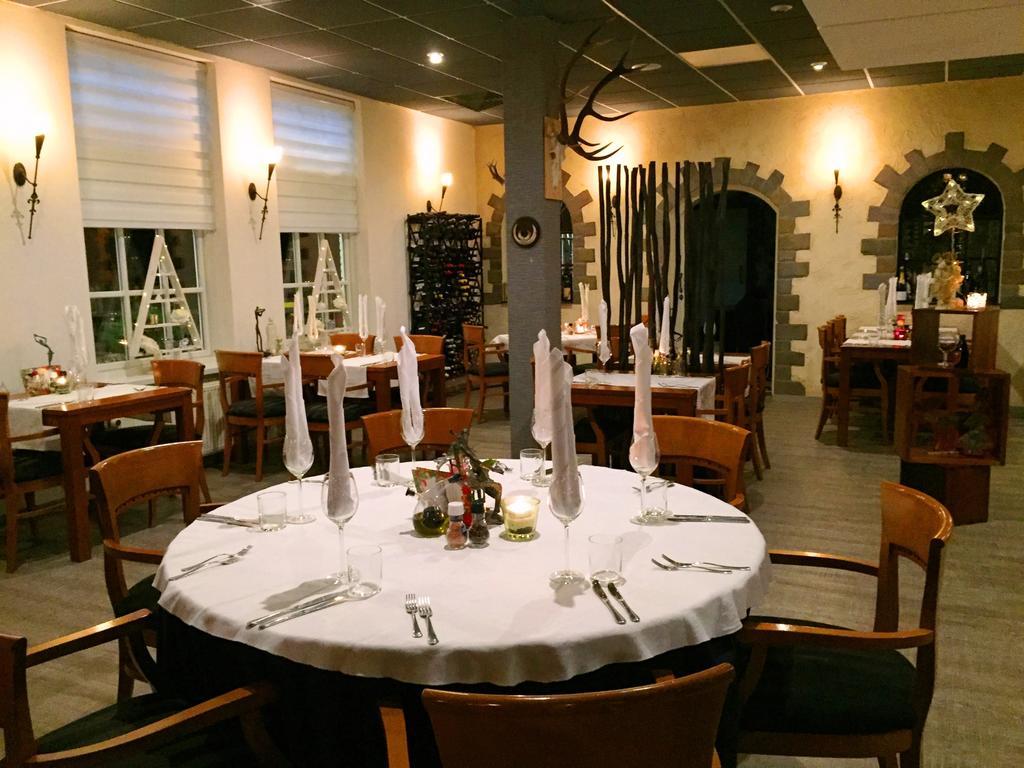 Oke Hotel De Leygraaf Heeswijk Dinther Uden Eksteriør billede